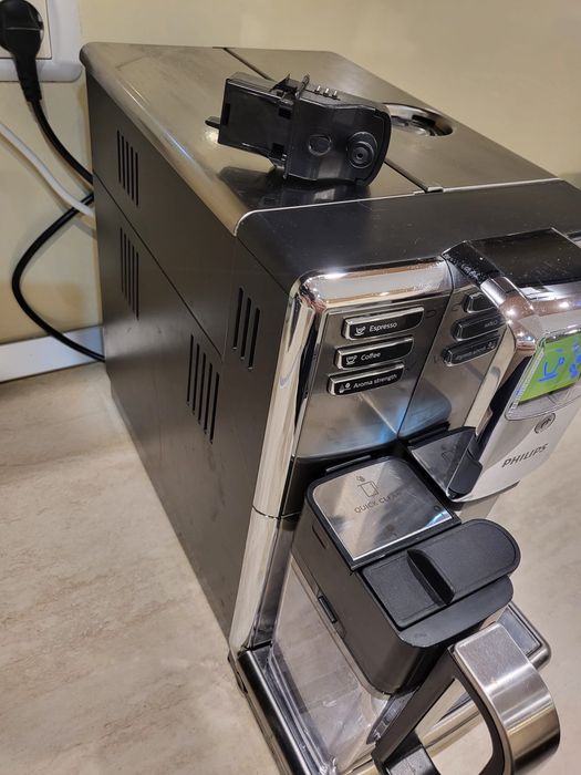 Espressor Philips automat / latte si cappucino