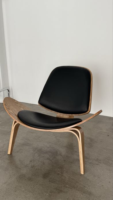 кресло кожа с деревом