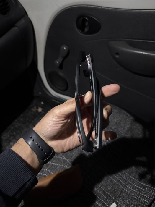 Rayban ochki sotiladi srochna