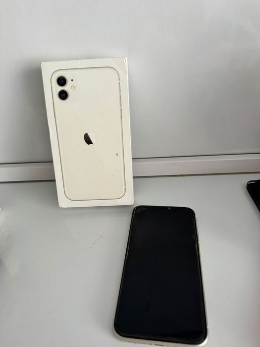 Айфон 11 сатылады