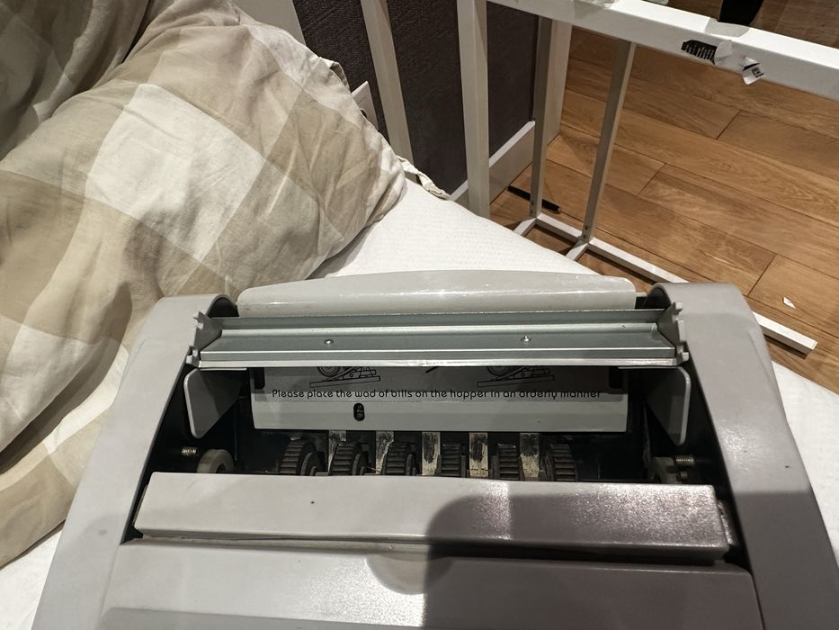 Счётчик банкнот Money Counter AB 55U