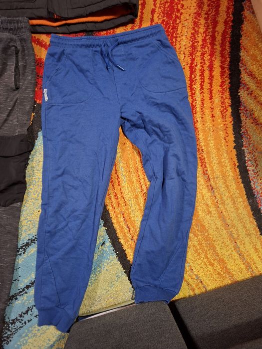 Яке Trespass , анцузи Sensey и Zara