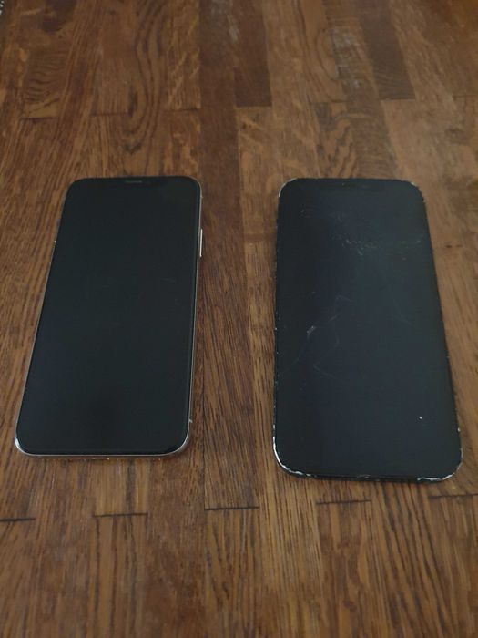 Vând Iphone 10 si 12 pt.piese