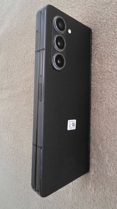 Samsung Galaxy Z Fold 5, 512 GB – отлично състояние