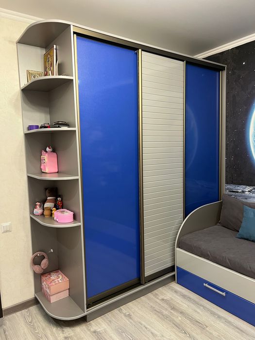 Продам детскую мебель