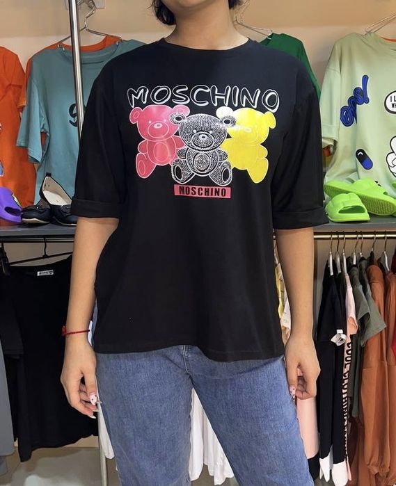 Super narxda futbolka va dvoykalar