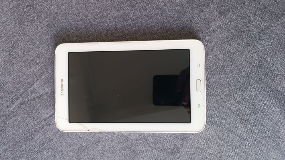 Продам не Рабочие телефоны на запчасти