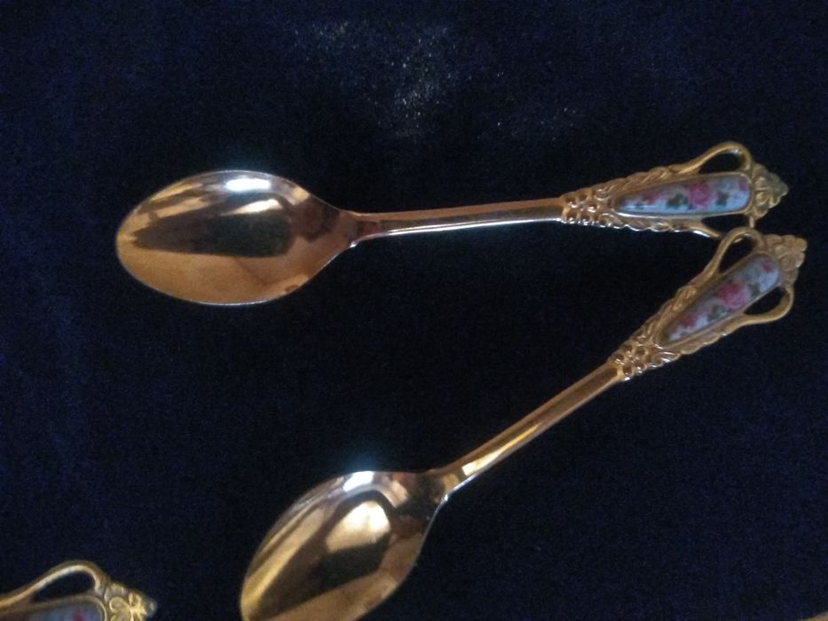 Ложки чайные золотые