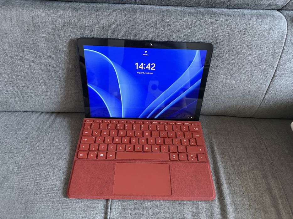 Windows Surface GO 3