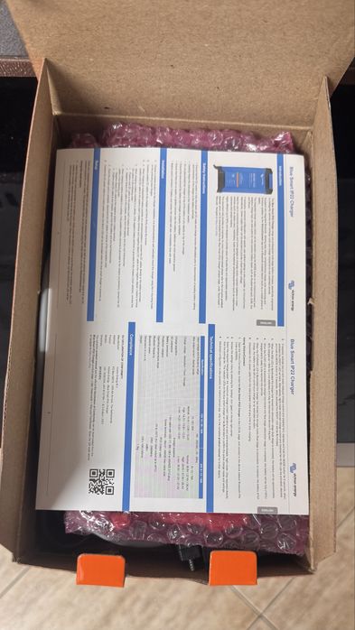 Зарядно устройство Victron Energy Blue Smart IP22
