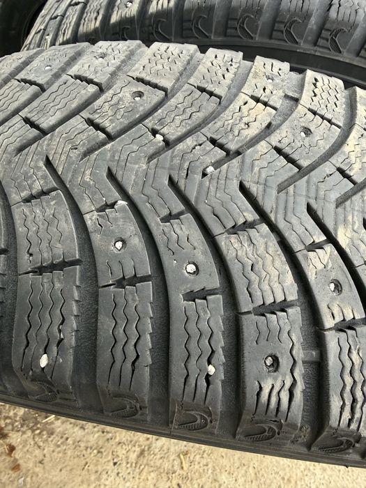 Anvelope  de iarna Michelin  225 65 R 17