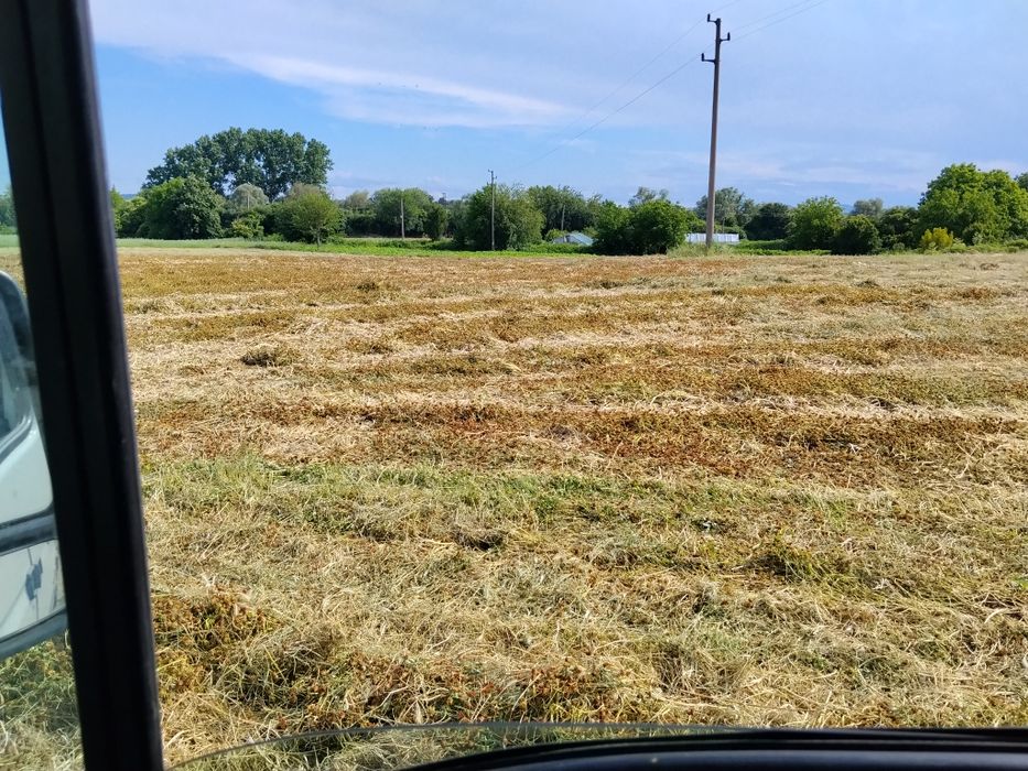 Продавам бали сено и бали овес