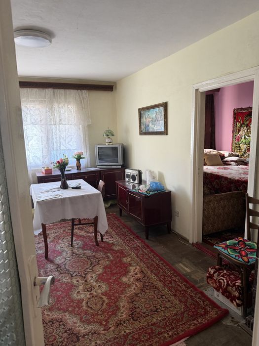 Apartament  2 camere la Barbosi