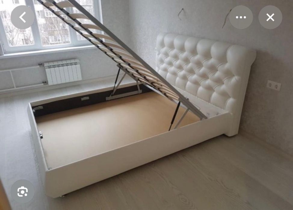 двухспальная кровать