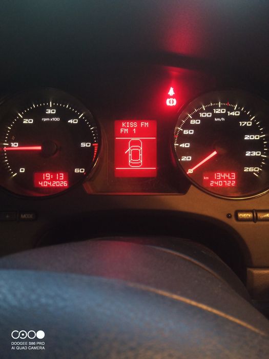 Vand sau schimb SEAT EXEO  2.0