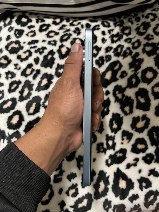 Xiaomi HyperOS REDMI 13