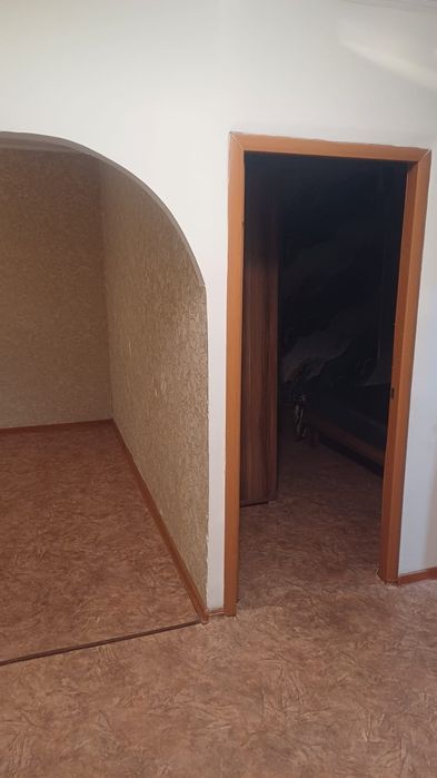 Сдам 3 комн квартиру в 4 мкр