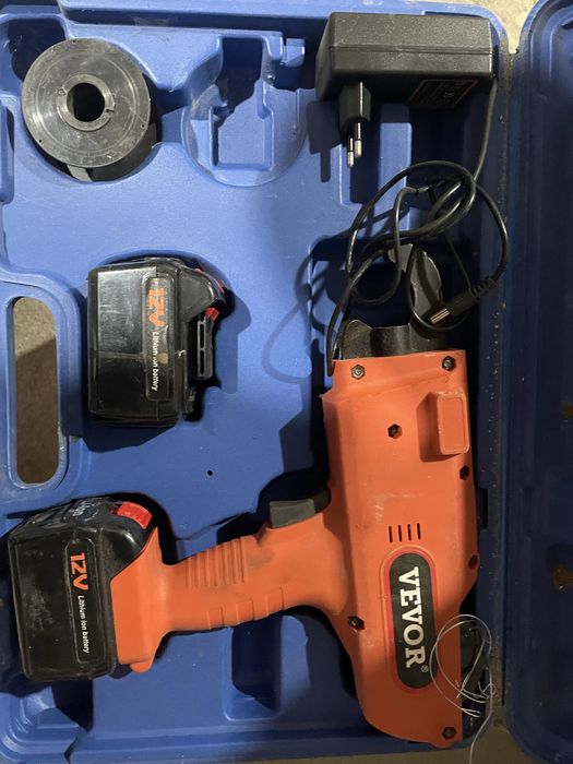 Masina de legat fier