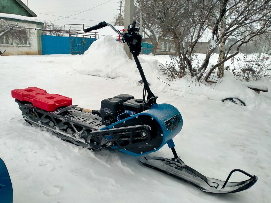 Продам новый мотоснегокат