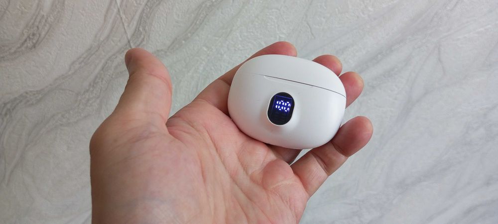 Продам новые - Наушники