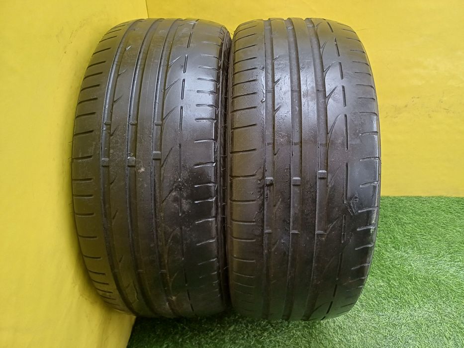 Шины 225/45 R17 Bridgestone пара.