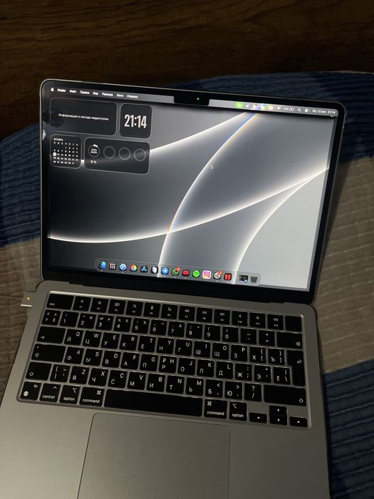 Macbook M3 / Макбук м3
