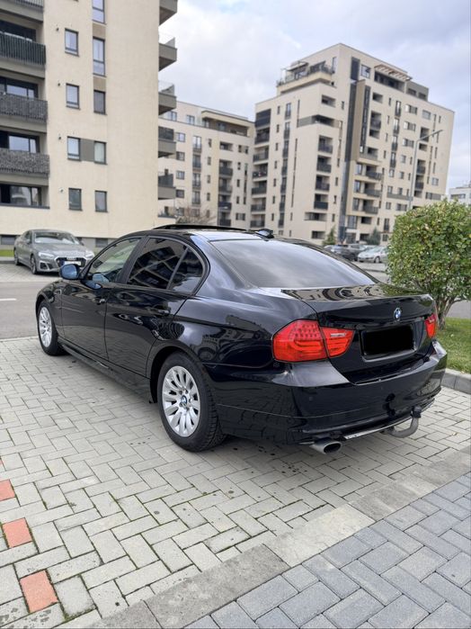 Vand Bmw 320i 170 cp