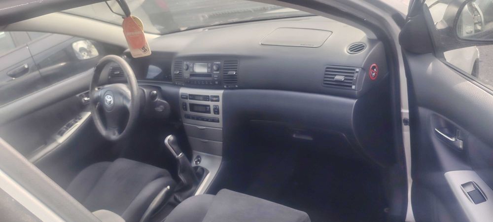 Toyota Corolla 2.0 d4d, Тойота Корола на Части!
Юли 2005