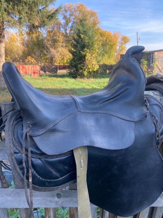 Продам седло……..