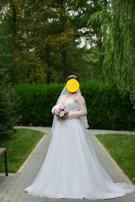 Свадебное платье