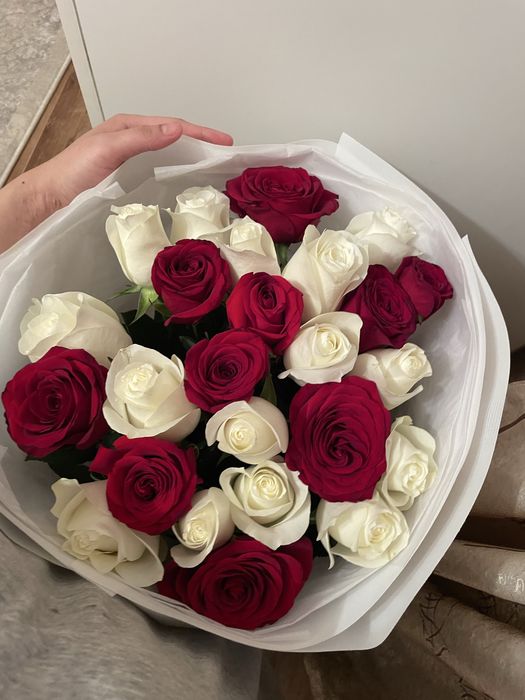 Продам цветы свежые.