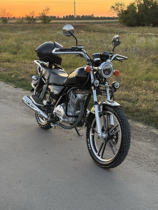 Suzuki gsx 200 куб