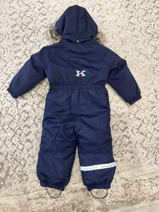 Продам комбинезон зимний
