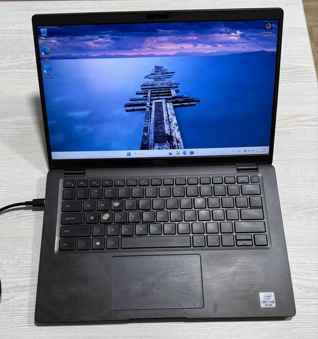 Dell latitude  14” FullHD ips Core i7-10610U 16GB/256GB UHD graphics