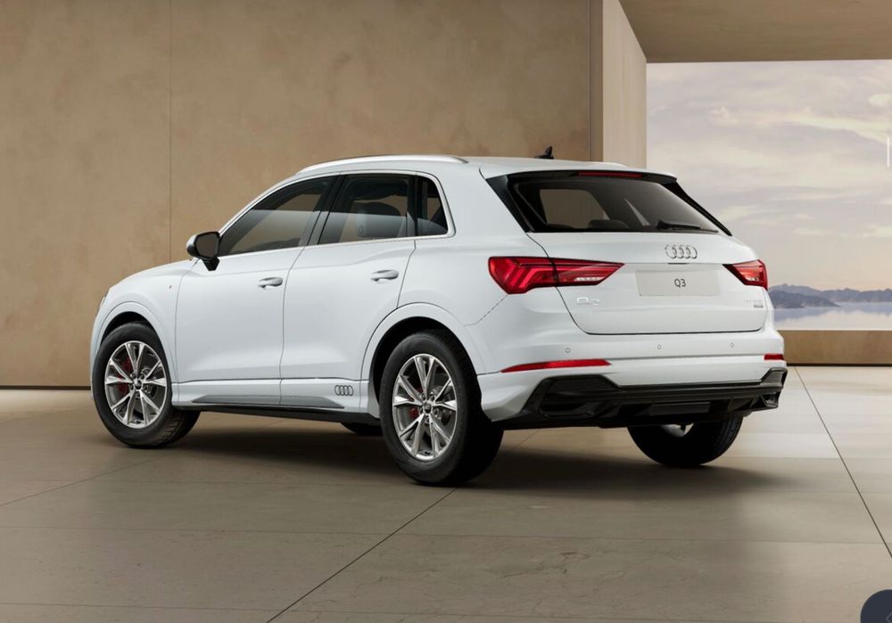 Audi Q3 2024 aprel.Full.Germaniya, Quattro. 2.0 TFSI: 228 л.с.45 TFSI