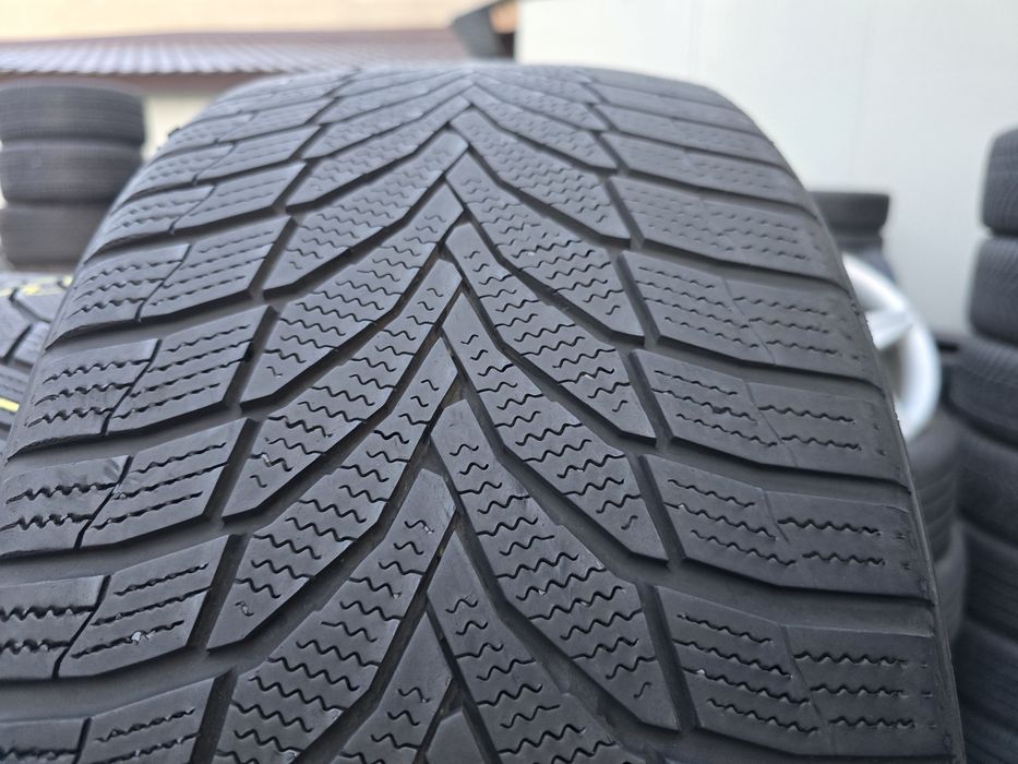 Anvelope iarna 245 40 19