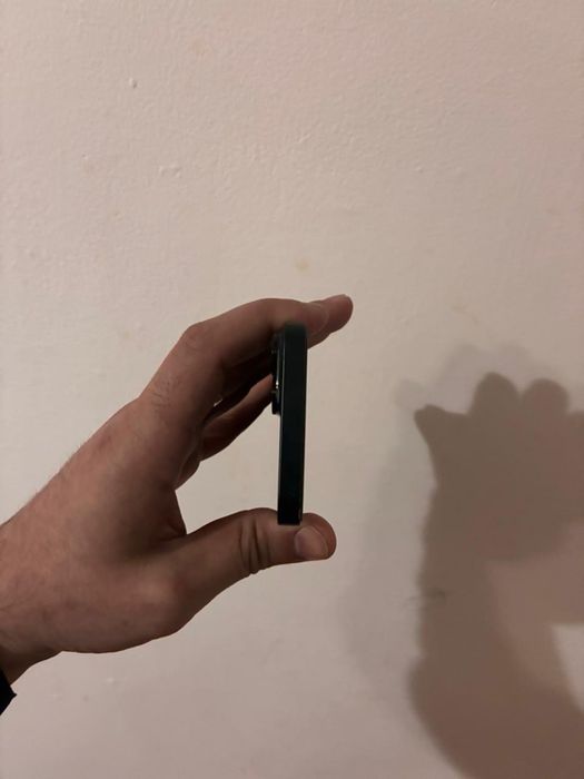 Iphone 14 256 gb акум 87%