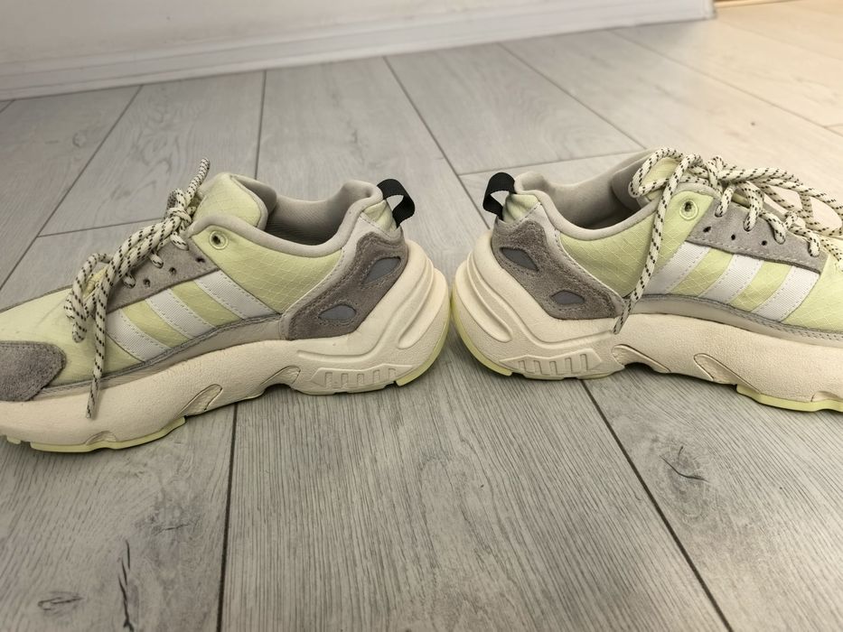Adidasi Adidas, marime 36 1/3
