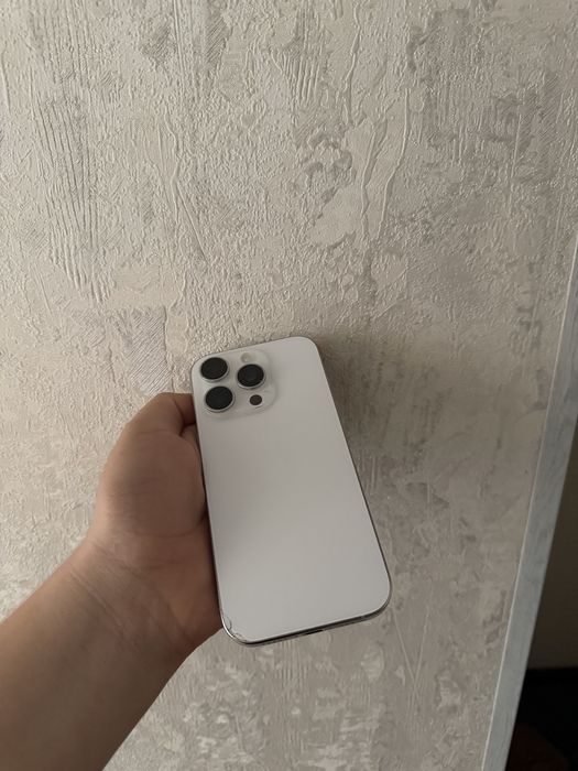 iPhone 16 pro 256gb