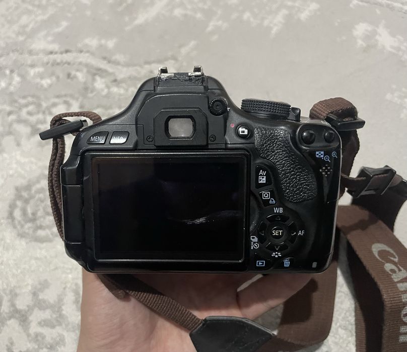 Фотоаппарат Canon 600D