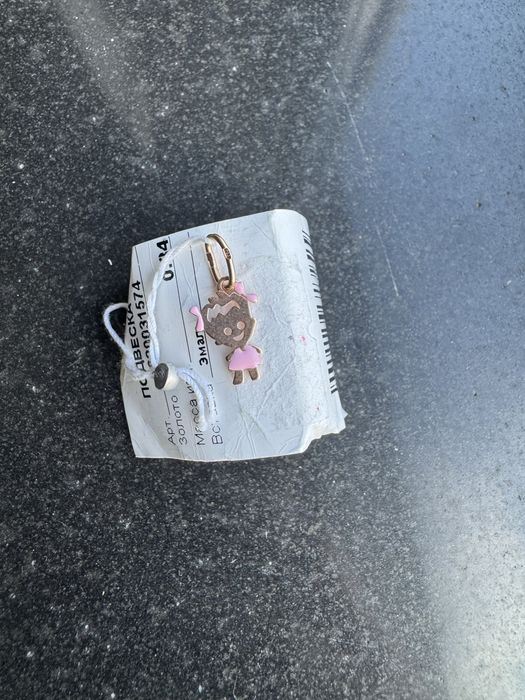 Продам подвеску, золото