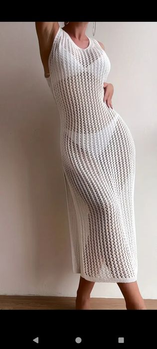 Платье на  пляже