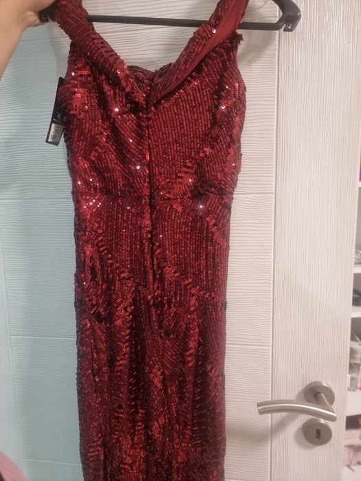 Дълга официална рокля