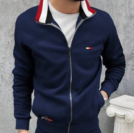 Trening barbati, new model,logo brodat,super calitate etichetă