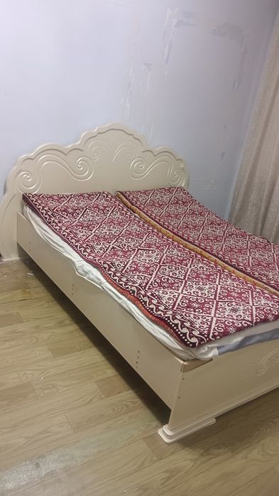 Кровать двухместный