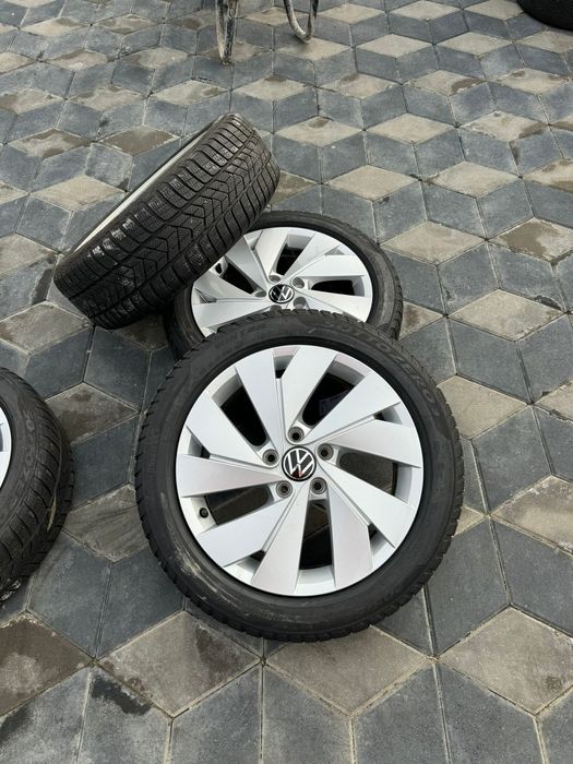 Jante VW R17 R-line (5x112) Orig Golf 8,7,6,5 Passat/Jetta/Touran/Shar