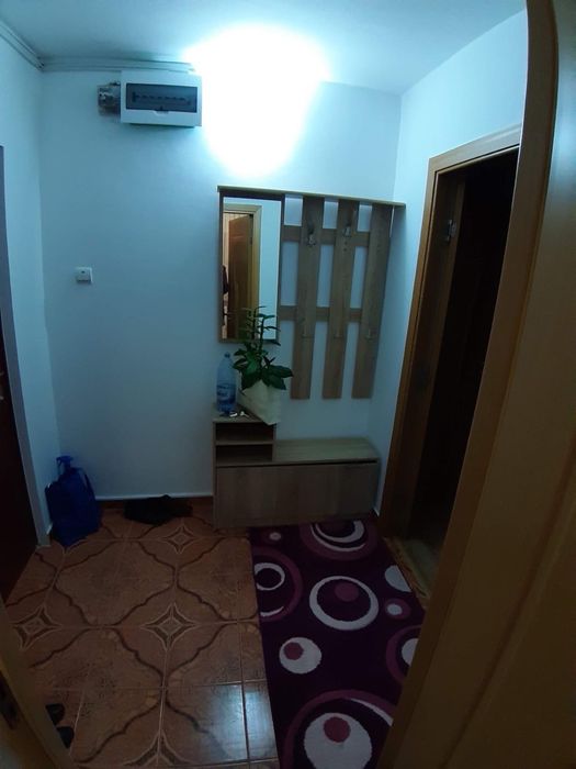 Inchiriez Apartament cu 2 camere SD