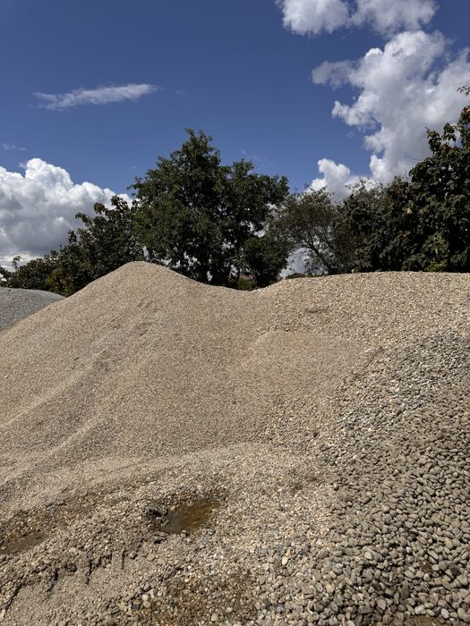 Piatra concasata/ nisip natural / margaritar