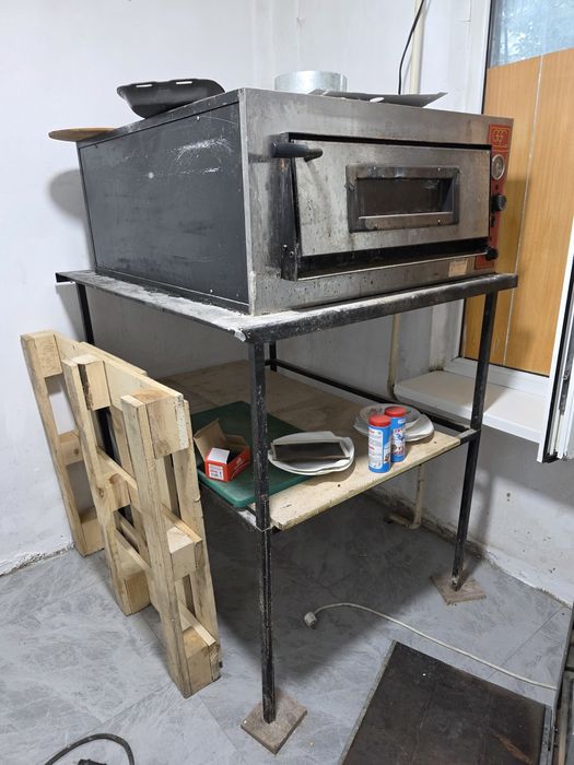 Продам пицца печь +самса печь отдам