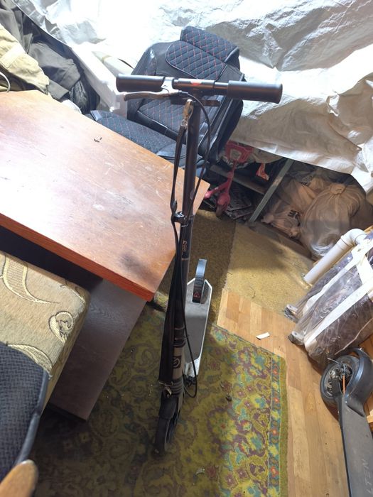 Продам самокат детский